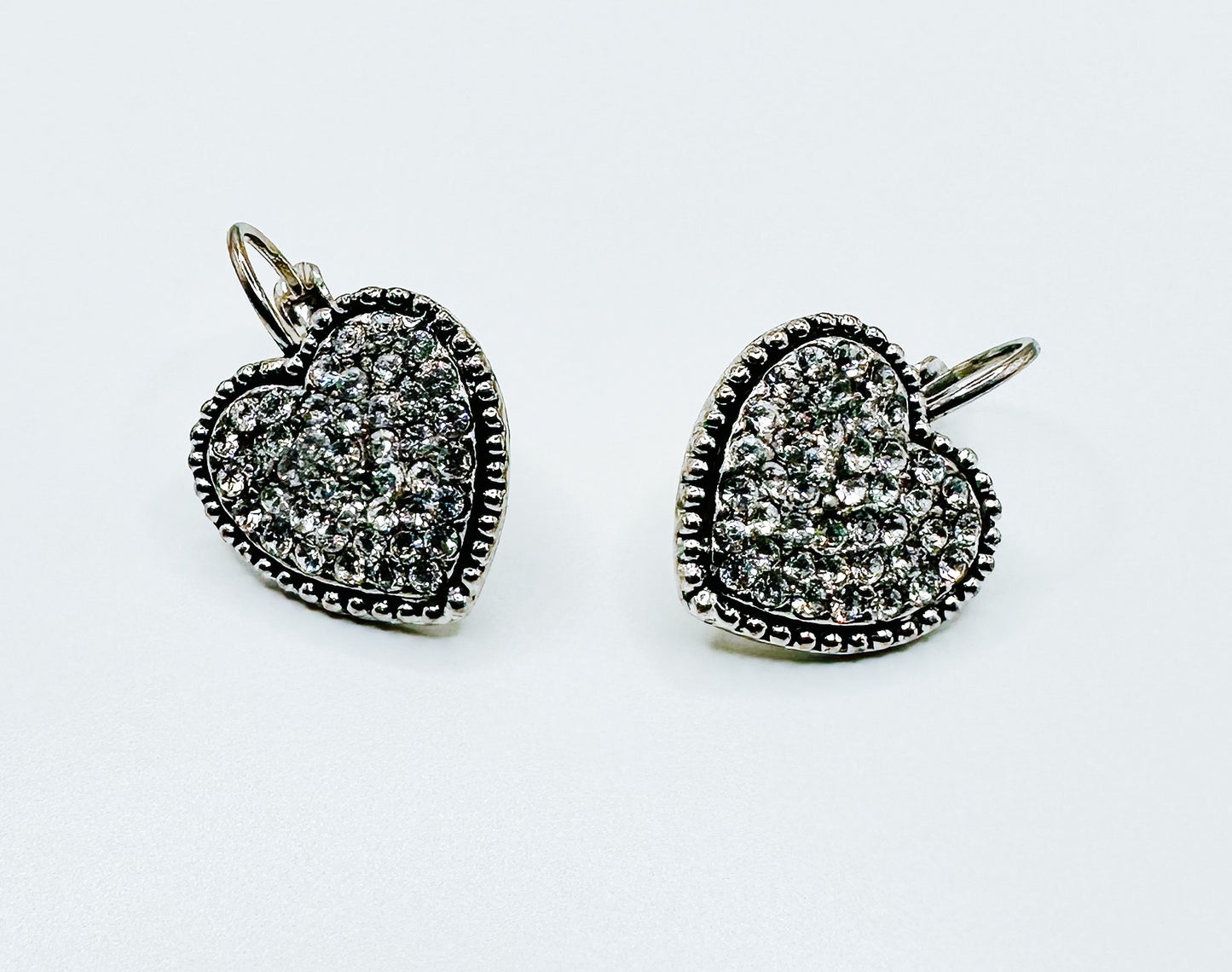 Orecchini cuore strass O285