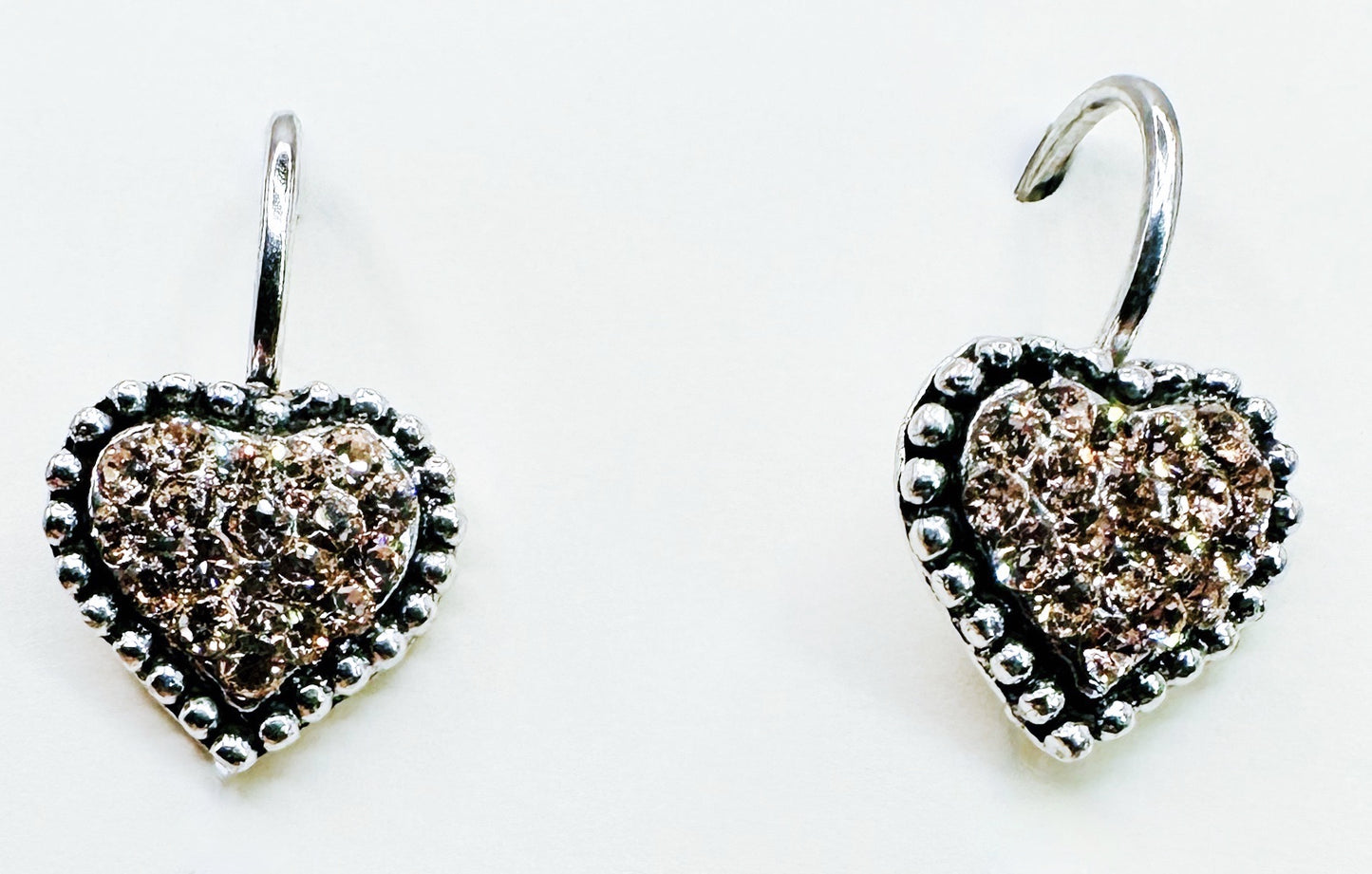 Orecchini micro strass a cuore O182