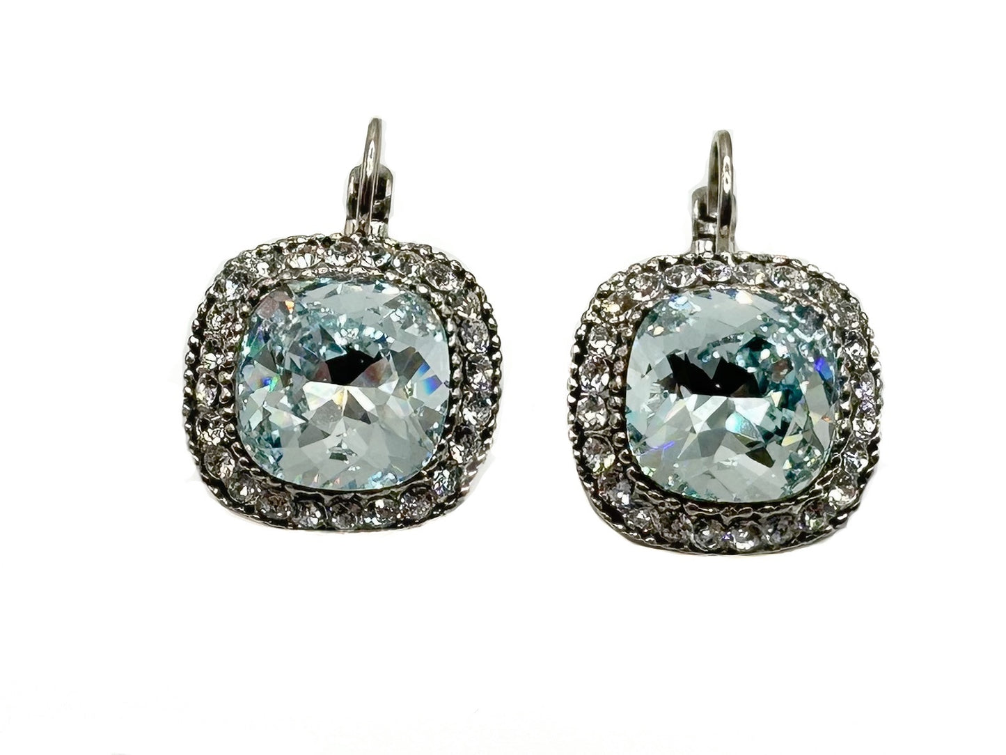 Orecchini con pietra Swarovski centrale e contorno strass O06