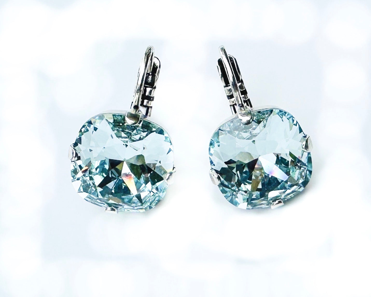 Orecchini con pietra Swarovski O1