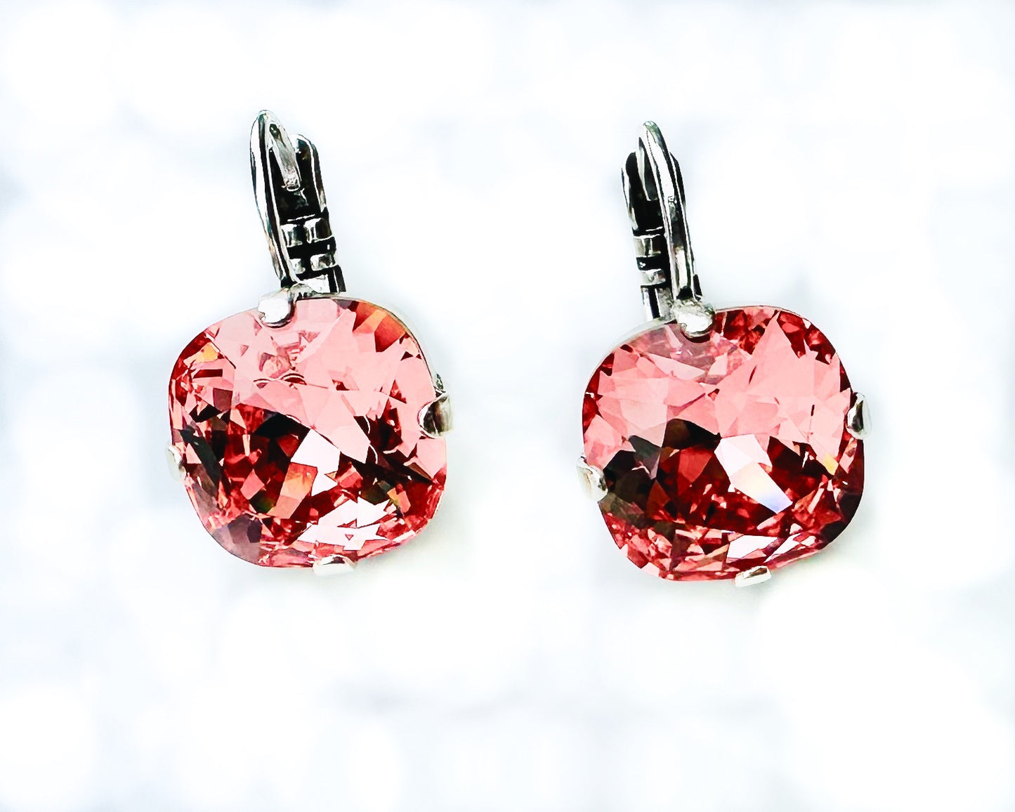 Orecchini con pietra Swarovski O1